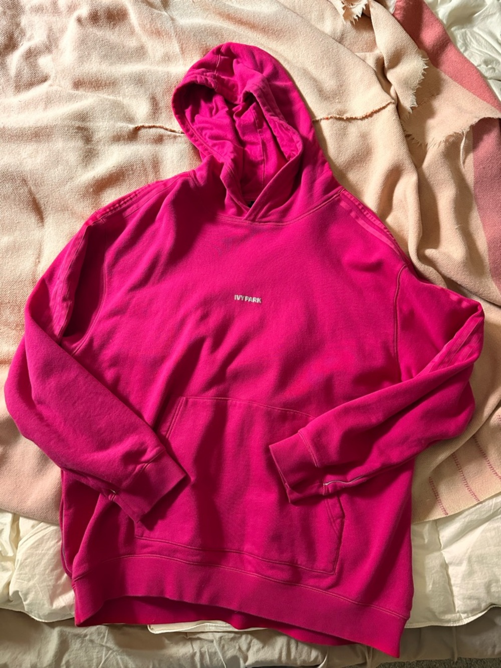 IVY PARK Men's Bright Fuchsia Pullover Hoodie